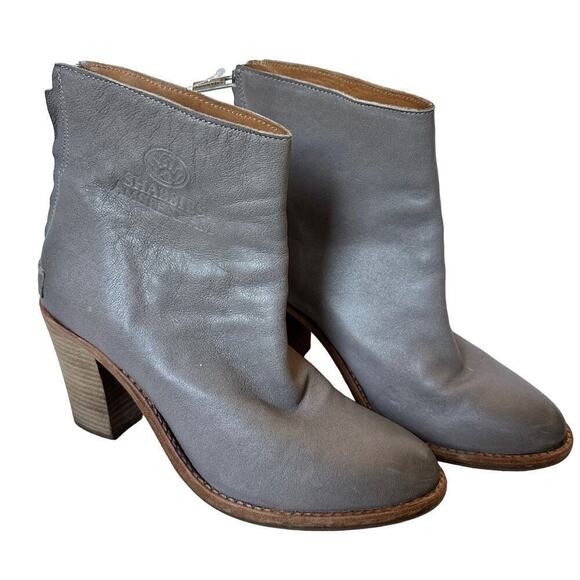 Shabbies Amsterdam Gray Leather Back Zip Chunky Heeled Ankle Boots Size 8.5 - Picture 1 of 10